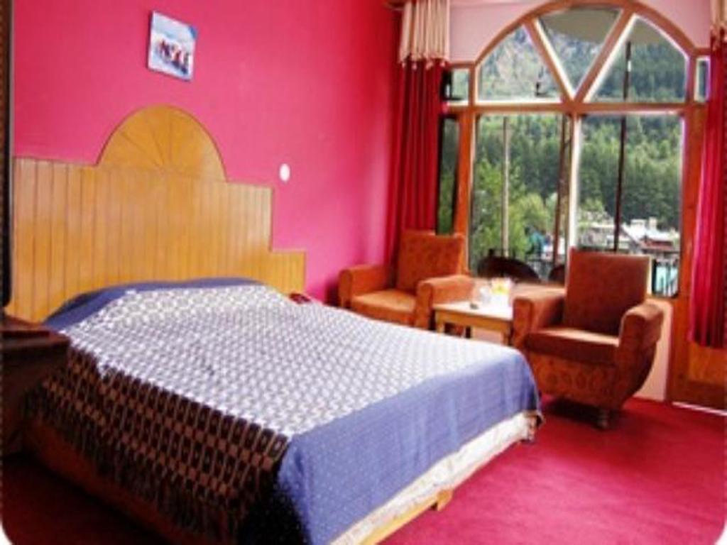 Himanshu Resorts 2* Manali (Himachal Pradesh)